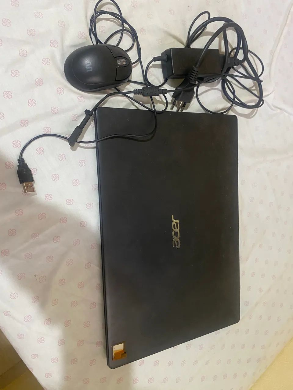 Vendo notebook acer novo