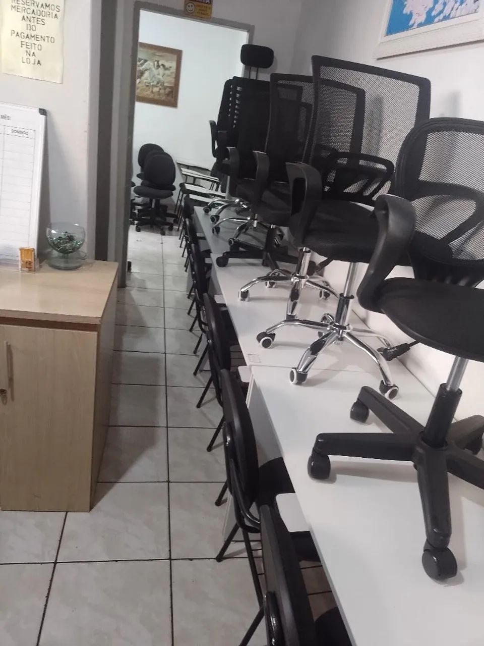 Móveis para escritório semi novos e usados  - Foto 3