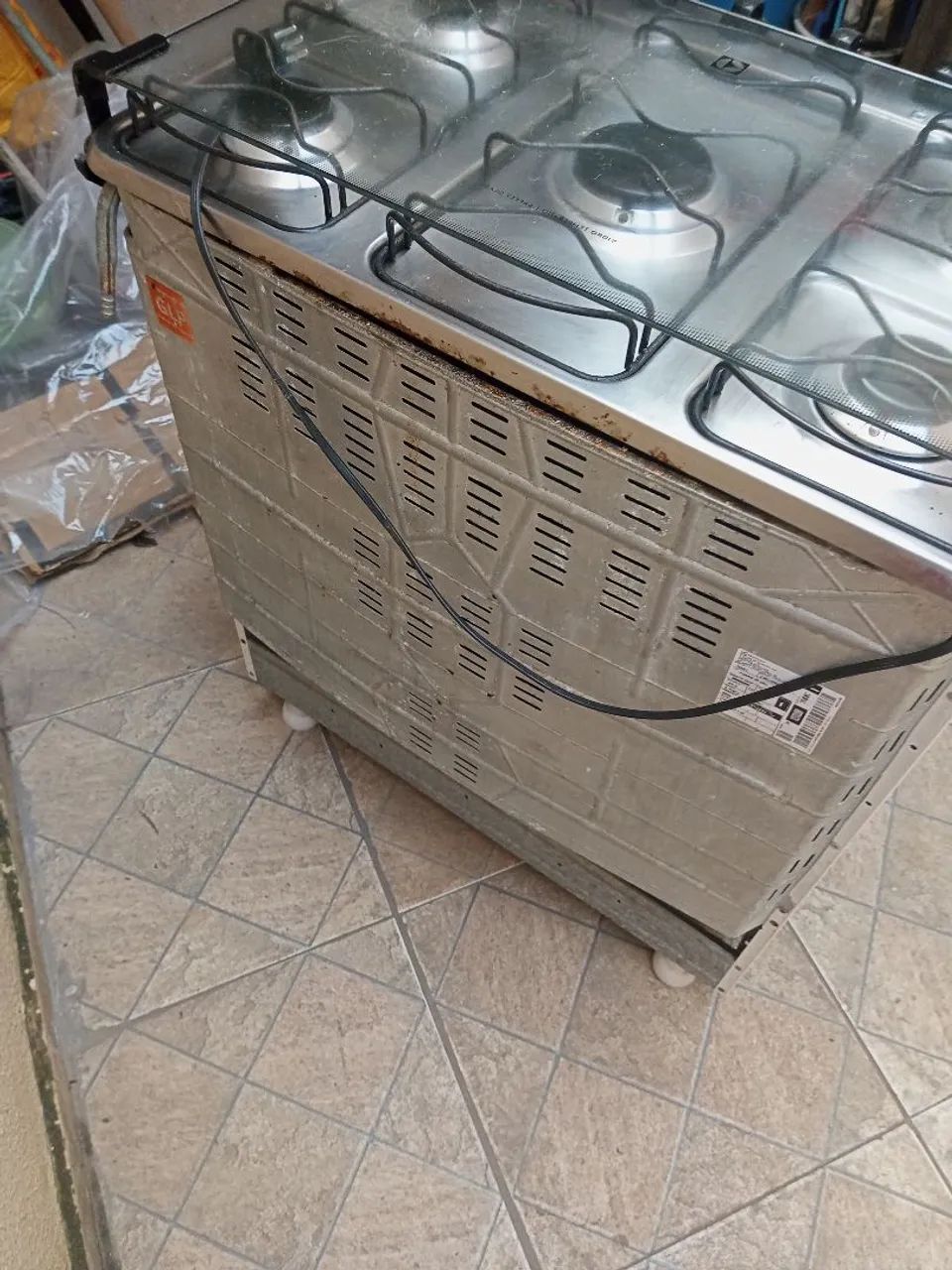 Fogão 5 bocas em bom estado - Foto 5