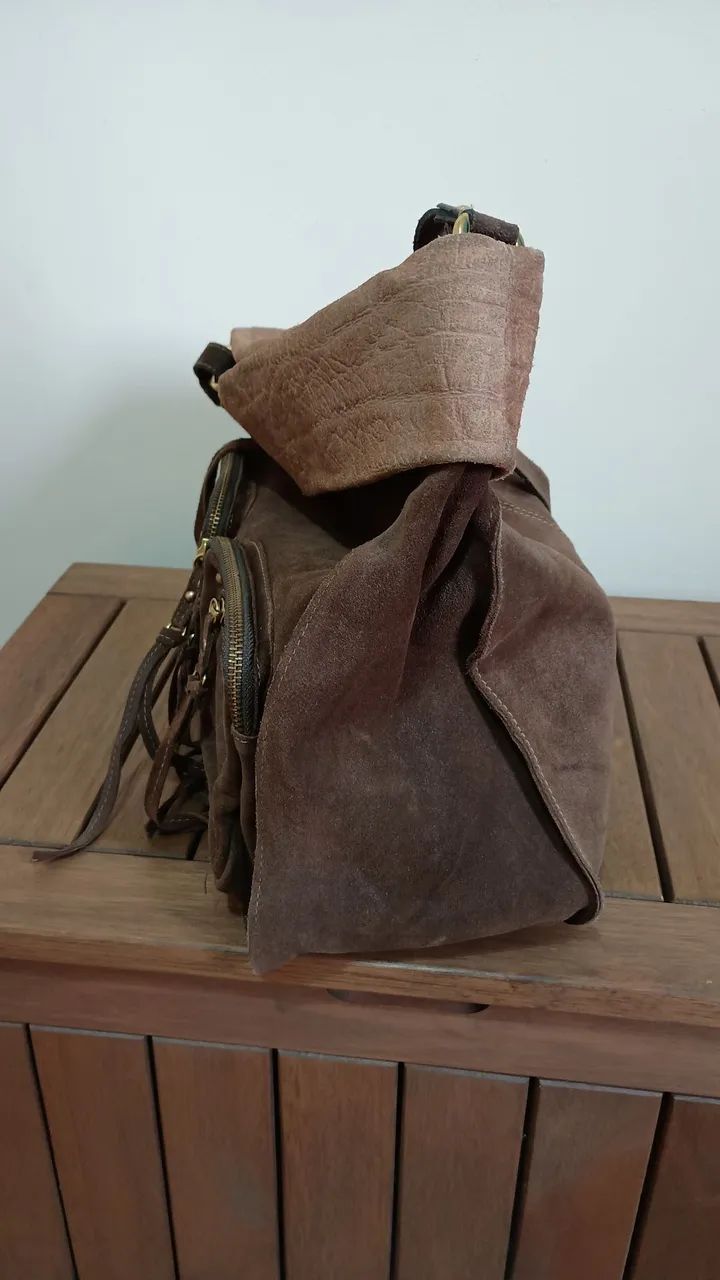 Bolsa estilo carteiro da marca Arezzo - Foto 2