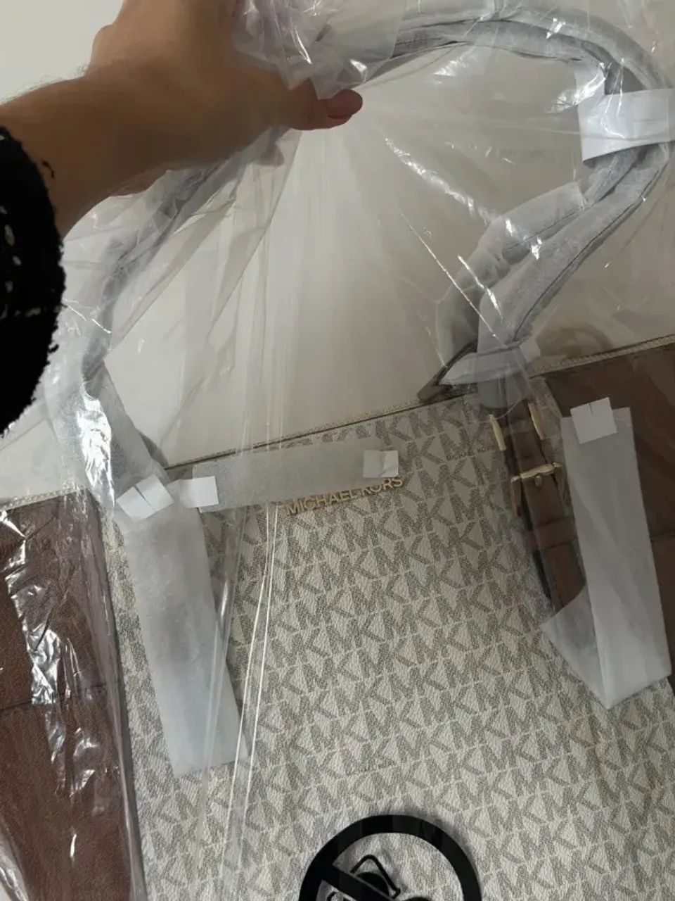 MICHAEL KORS ORIGINAL ? NOVA E SEM USO! - Foto 4