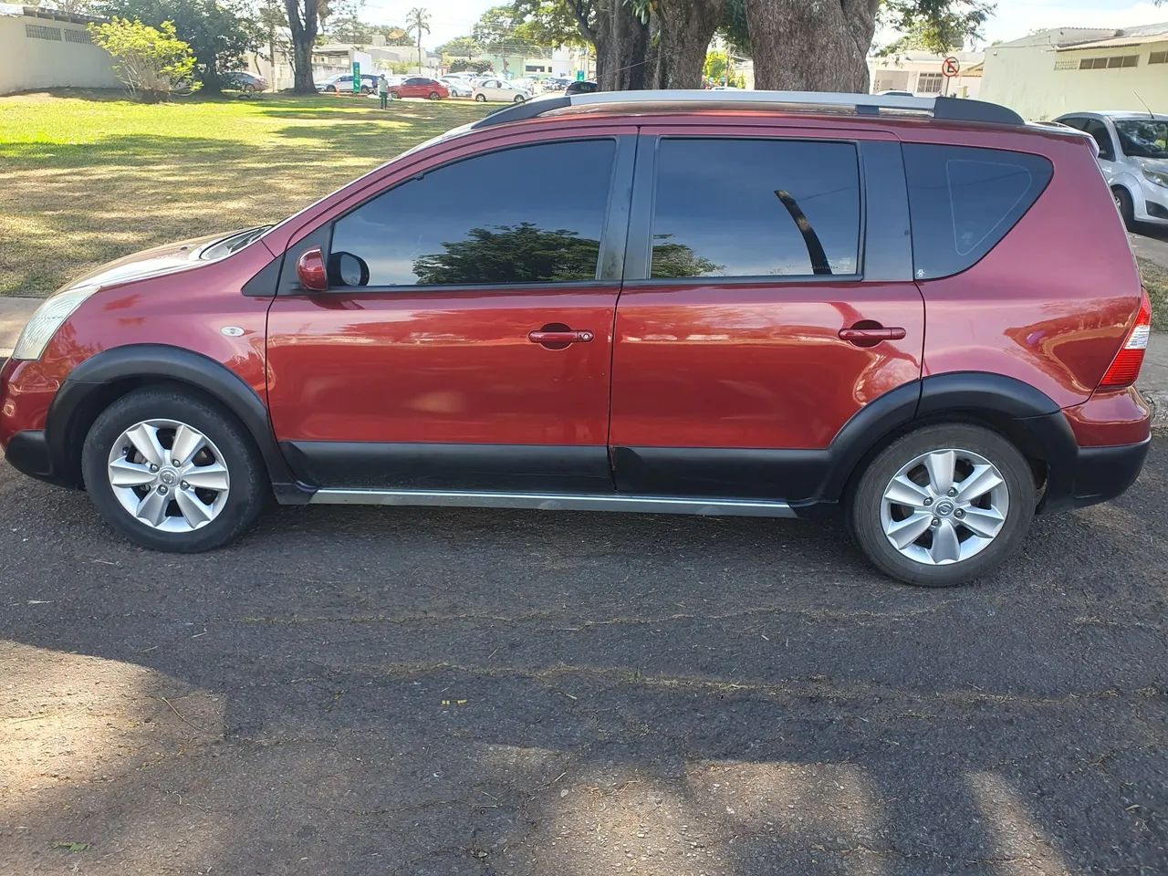 Nissan Livina LIVINA X-GEAR SL/X-GEAR 1.8 Flex F. Aut. 2014