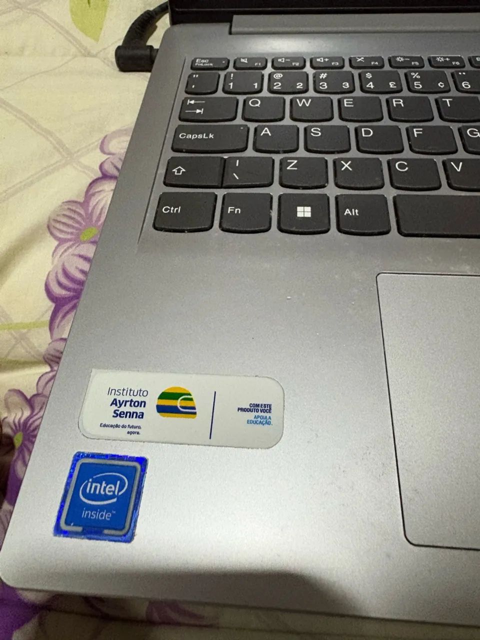  Notebook Lenovo com SSD de 128 GB e Windows 11 - Foto 2