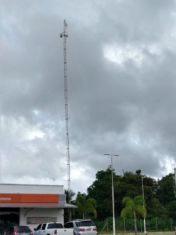 Torre para telefone rural
