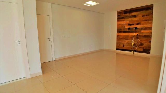 Sobrado 4 Quartos, 420 m² c/ armários e lazer na 404 Sul - Alto Padrão - Foto 3