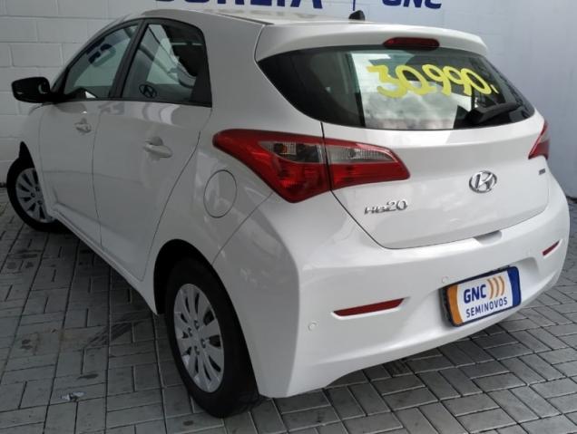 HYUNDAI HB20 1.0 COMFORT PLUS 12V FLEX 4P MANUAL. - Foto 3