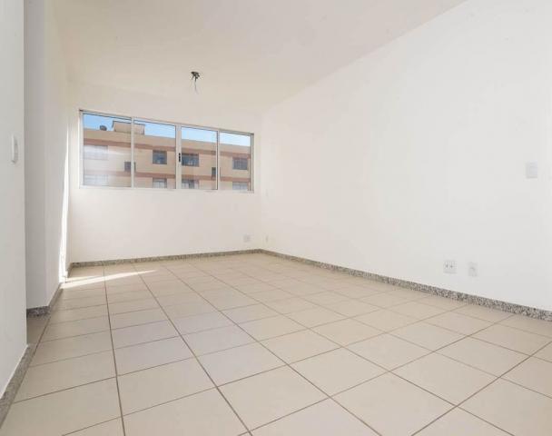 Vendo apartamento de 2 quartos no carlos prates!