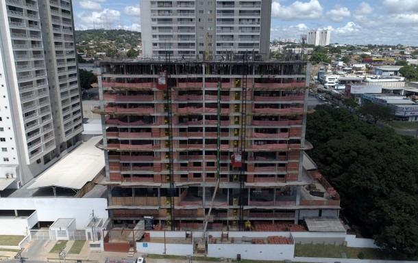 Apartamento com 3 suítes no Ecovillaggio Castelo Branco - Foto 4