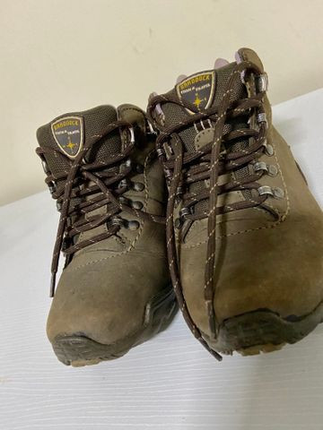 Bota feminina BRADDOCK original - Foto 2