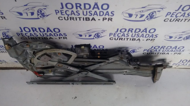 Máquina de vidro com Módulo Renault Laguna traseira direita - Foto 3