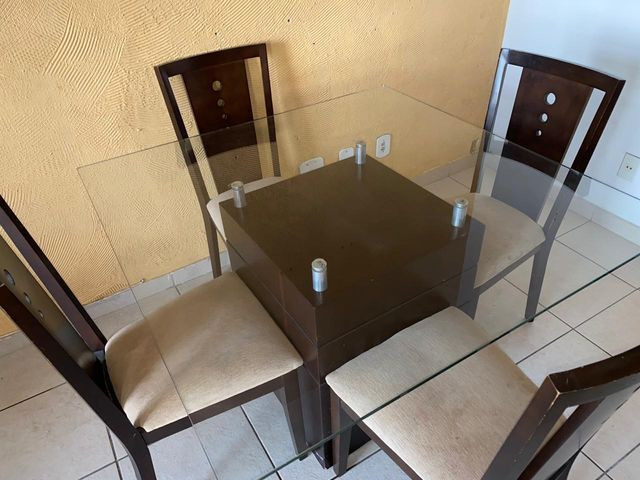 Mesa 4 lugares com tampa de vidro - Foto 2