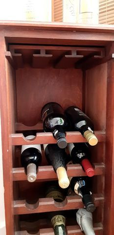 Porta vinhos e taças de madeira - Foto 4