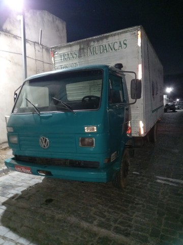 VENDO CAMINHÃO VW 6.90 1984 BAU