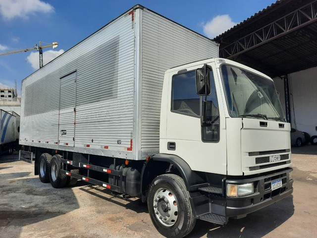 IVECO TECTOR 230E24 6X2