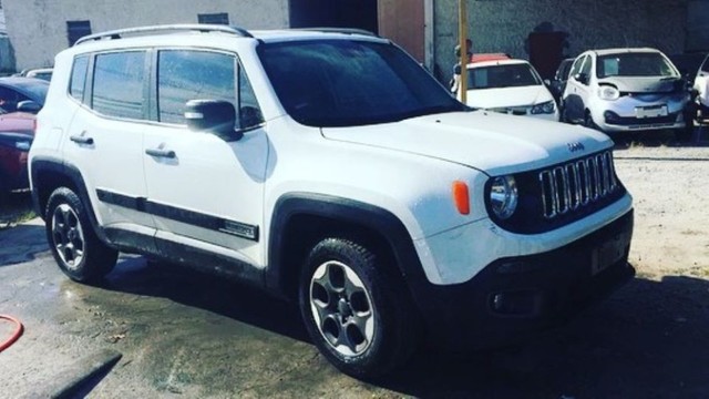 Jeep Renegade 1.8 2016 Farol Motor Capo Porta Retrovisor Cambio Airbag Sucata 