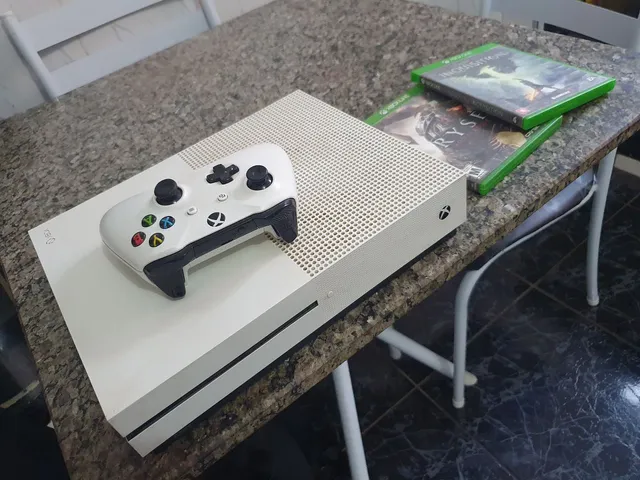 Jogo de futebol do xbox one  +61 anúncios na OLX Brasil