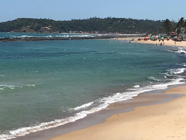 Aluguel por temporada de casa com 08 suítes à beira mar de Enseada dos Corais - Foto 5