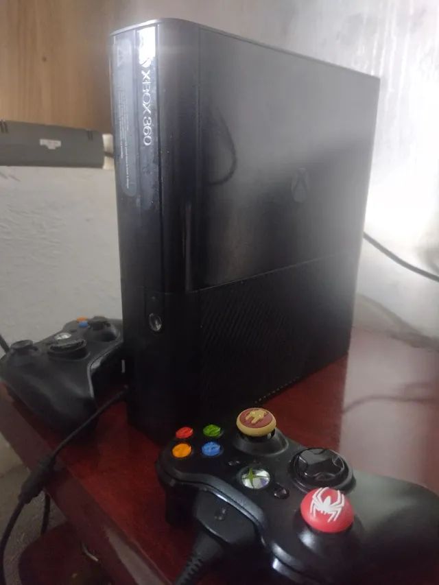 Xbox 360 slim 4gb, Loja física 19 anos de mercado, AvaliamosTroca, próximo  ao Metrô. - Videogames - Tatuapé, São Paulo 767639153
