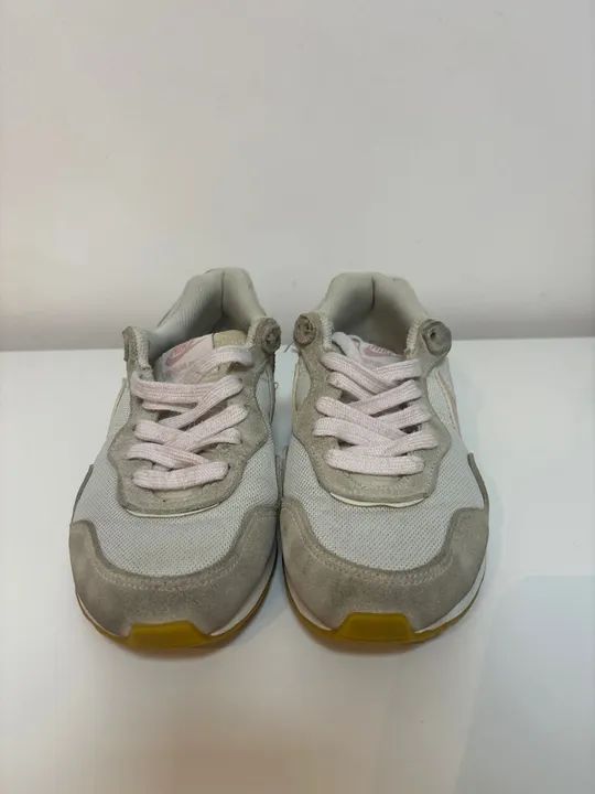Tênis Nike sportswear Venture runner rosa/cinza TAM 35 - Foto 2