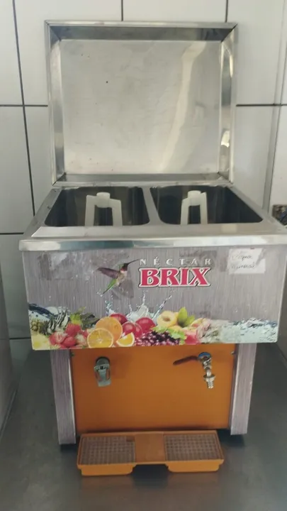 Vende se suqueira refresqueira