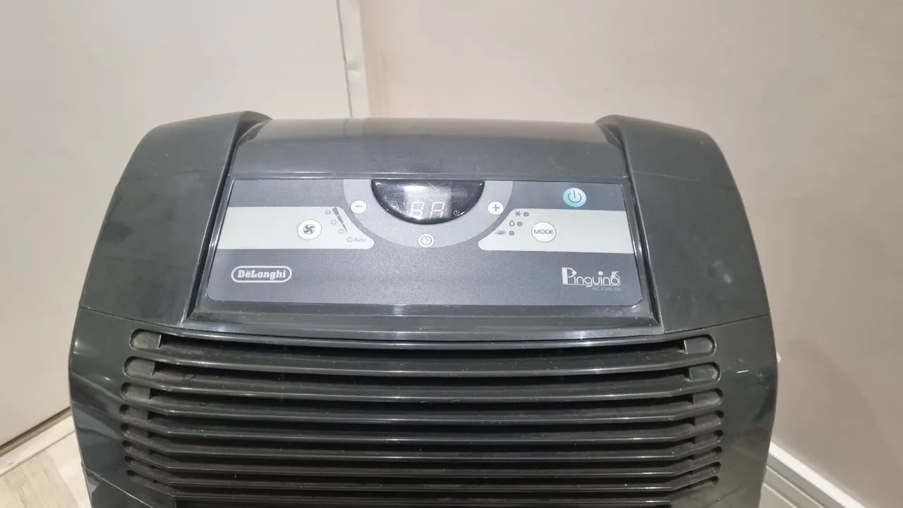 Ar Condicionado Portátil Digital DELONGHI Pinguino 10.500 BTU PAC C105 - Foto 2