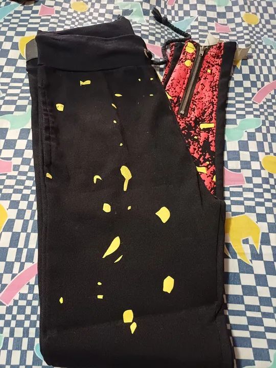 Calça Masculina Preta com Estampa - Foto 3