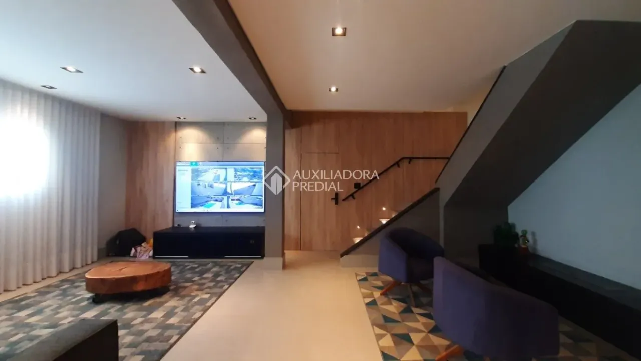 Lindo Sobrado à venda em São Caetano do Sul, com 340m³ de área construída
