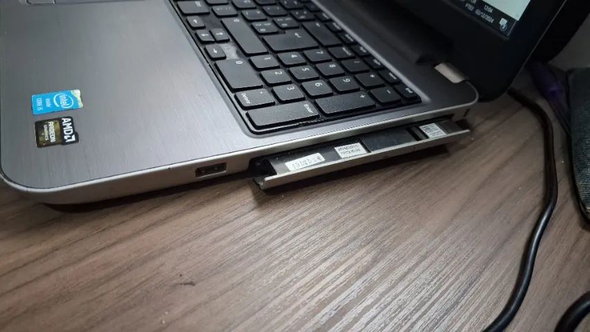 Notebook Dell 15 polegadas Intel core i5 - Foto 3