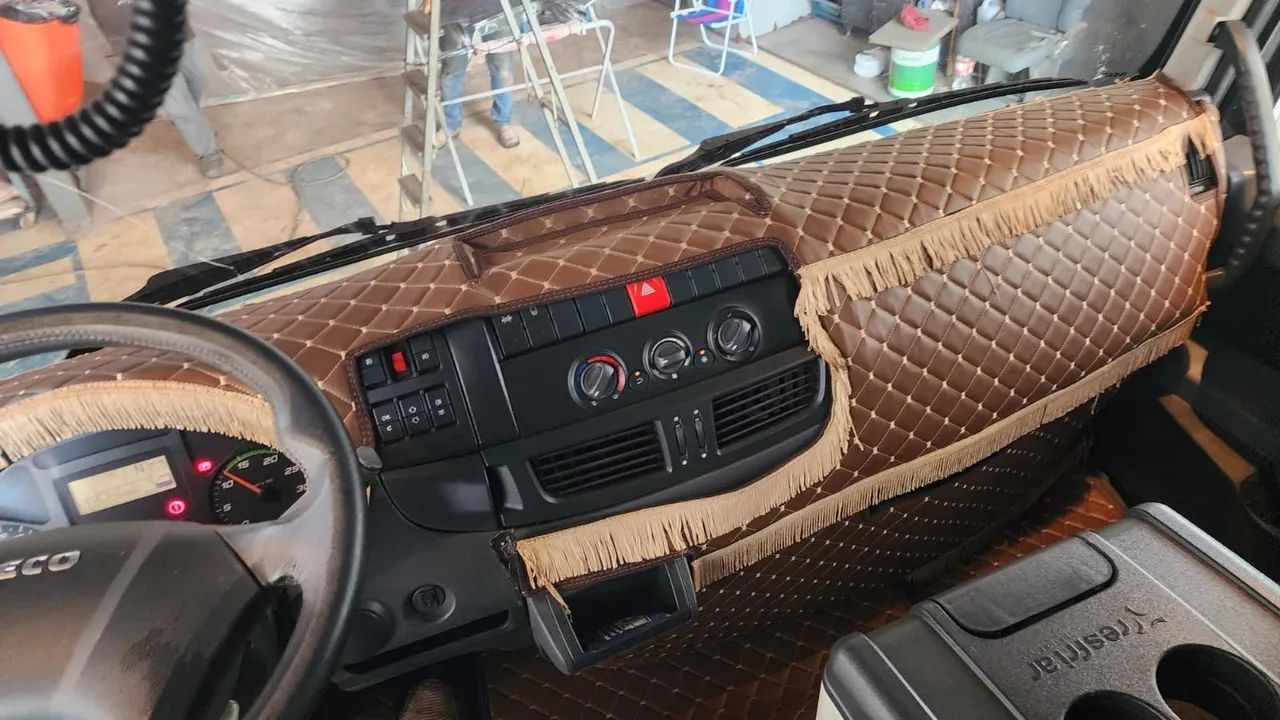 Iveco Tector 24300 ano 2023 110.000km - Foto 3