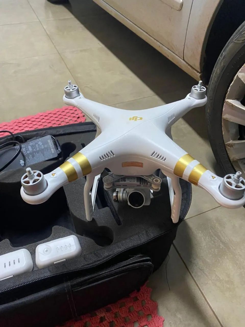 Drone Dji Phantom 3 Pro Câmera 4k, 2.4ghz, 2 Baterias (Pouco uso) - Foto 2