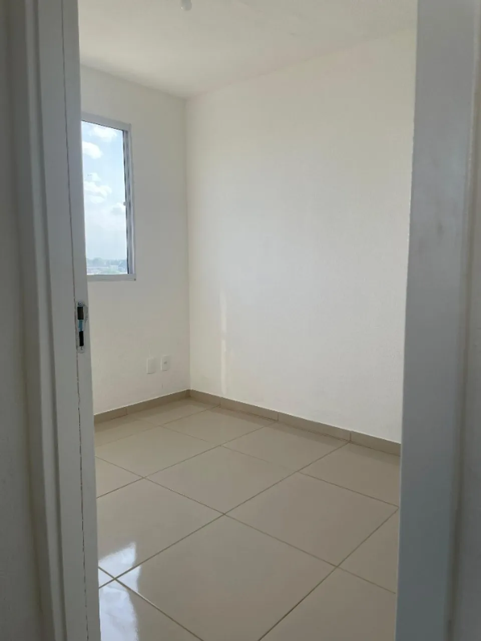 Alugo Apt 2/4 Tenda
