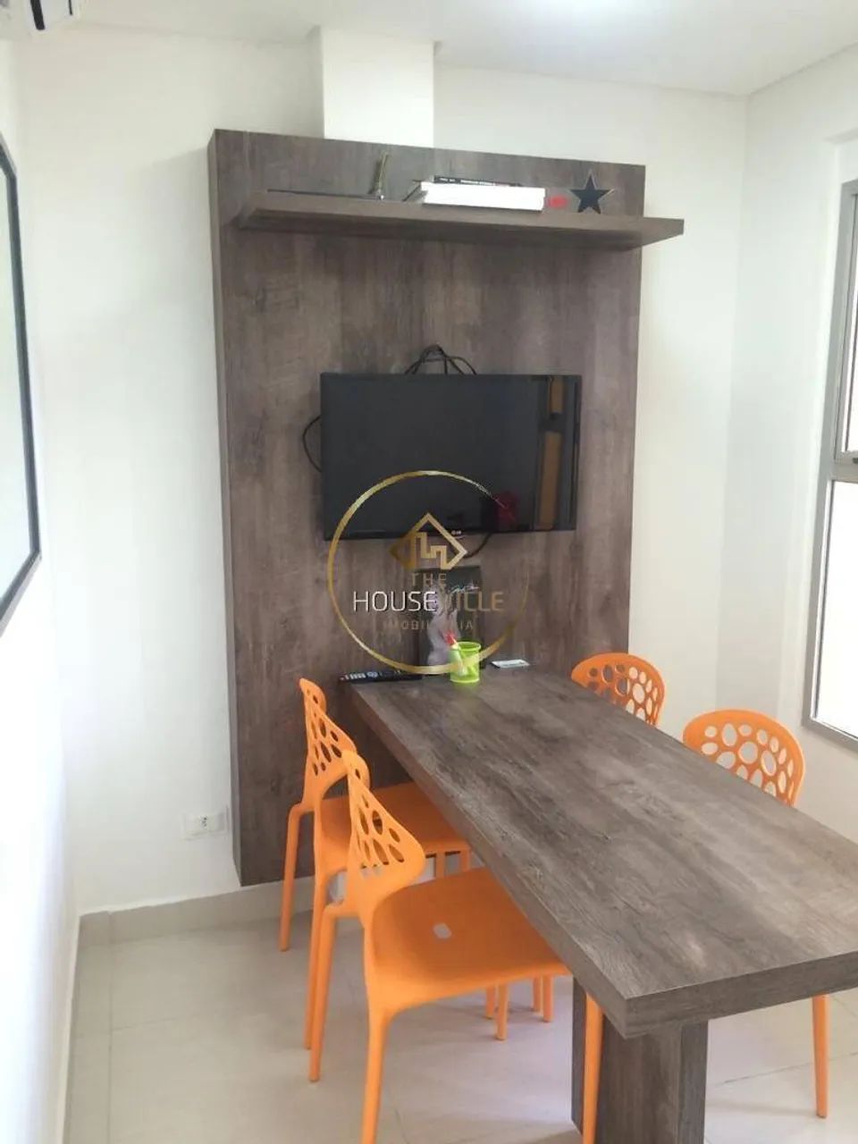 Ponto Comercial com 3 Andares, Frente para a Dutra, Próximo ao Centervale, SJC. - Foto 4