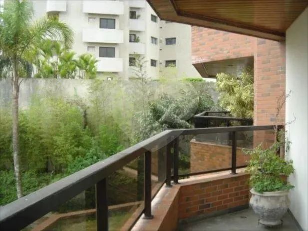 Apartamento em Morumbi
