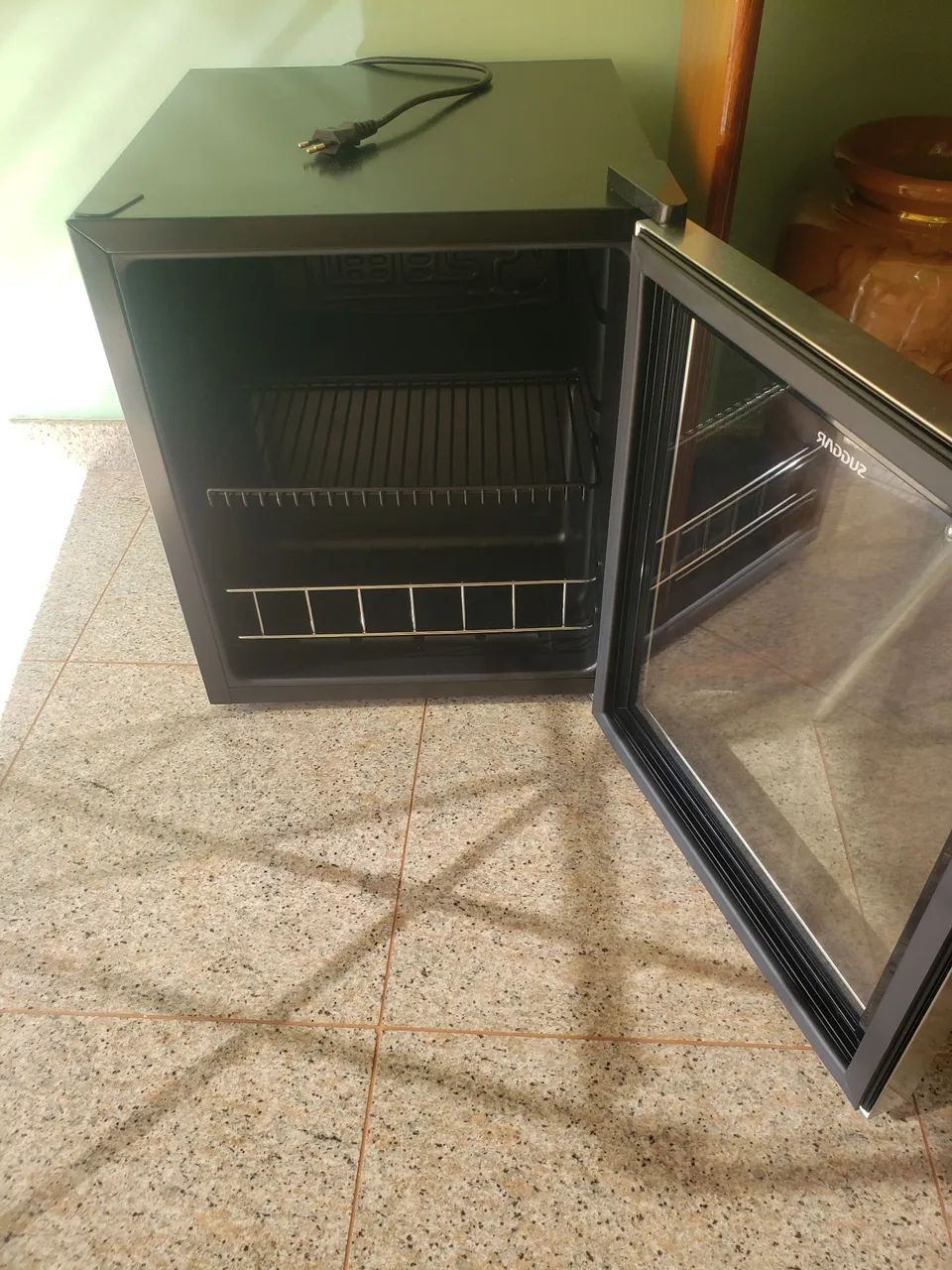 Frigobar Suggar Inox 46L - Foto 2