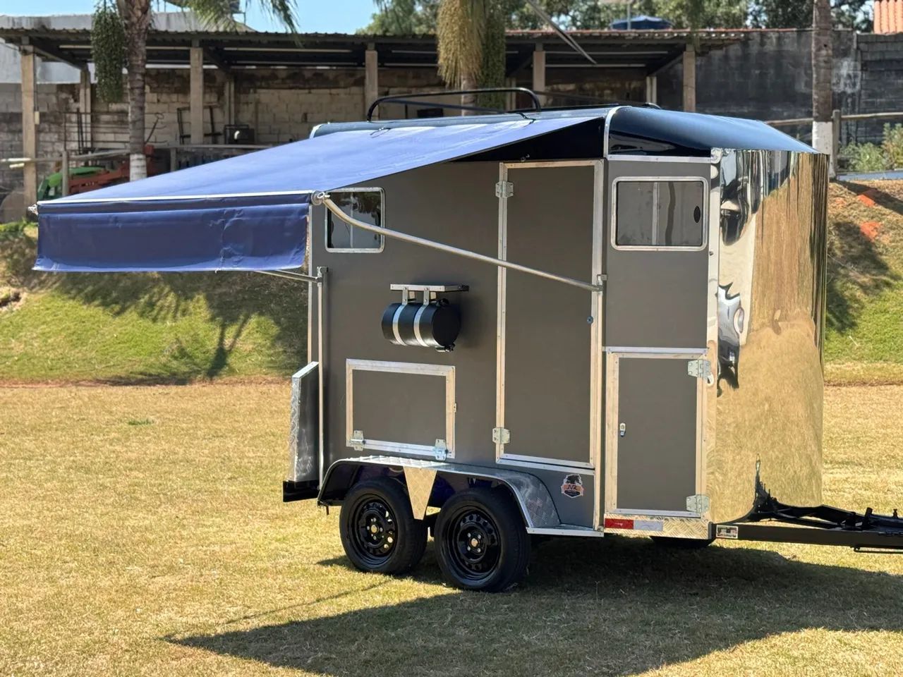 TRAILER SUPER LUXO 2 CAVALOS 