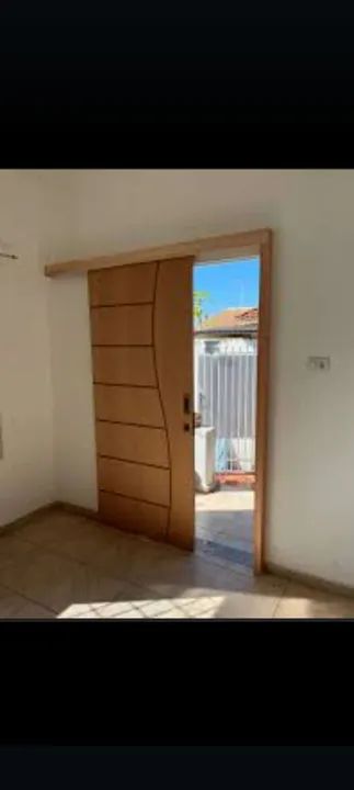 Porta de correr trilho com 2mt parcelo até 10X no cartão sem juros  - Foto 6