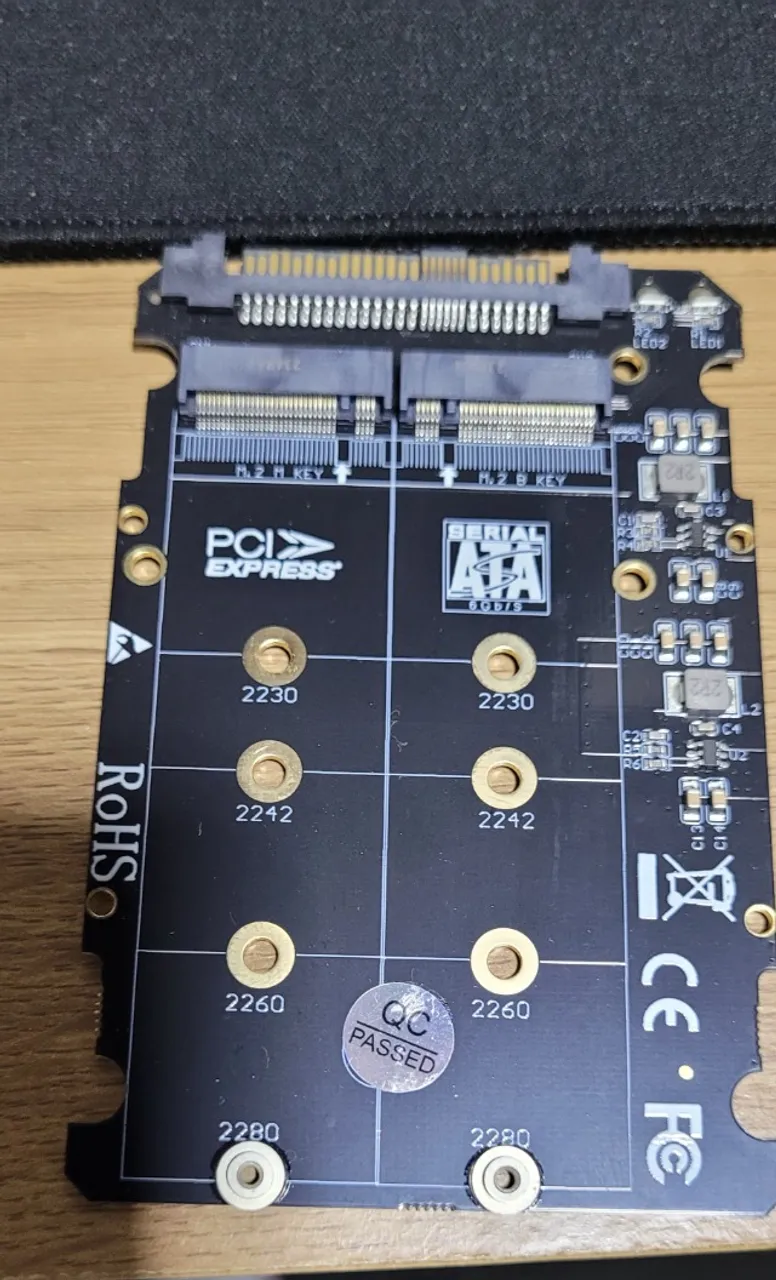 Adaptador NVME para U.2 - ***NÃO É PARA SATA**