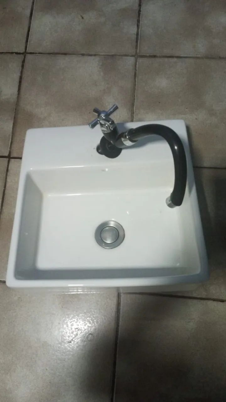 Furniture64311592535683124