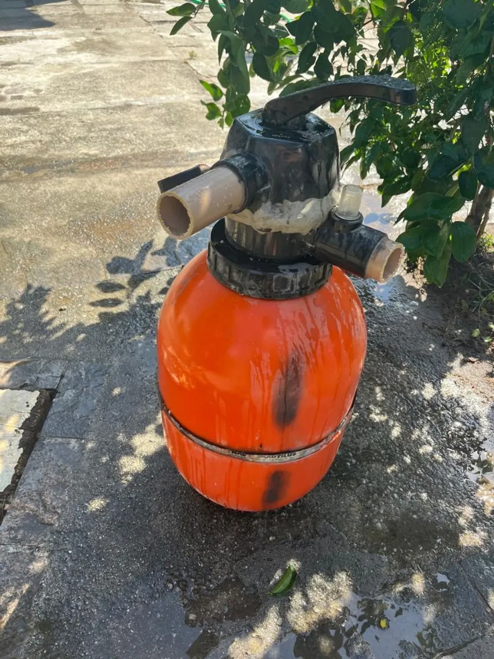 bomba de piscina e filtro usado