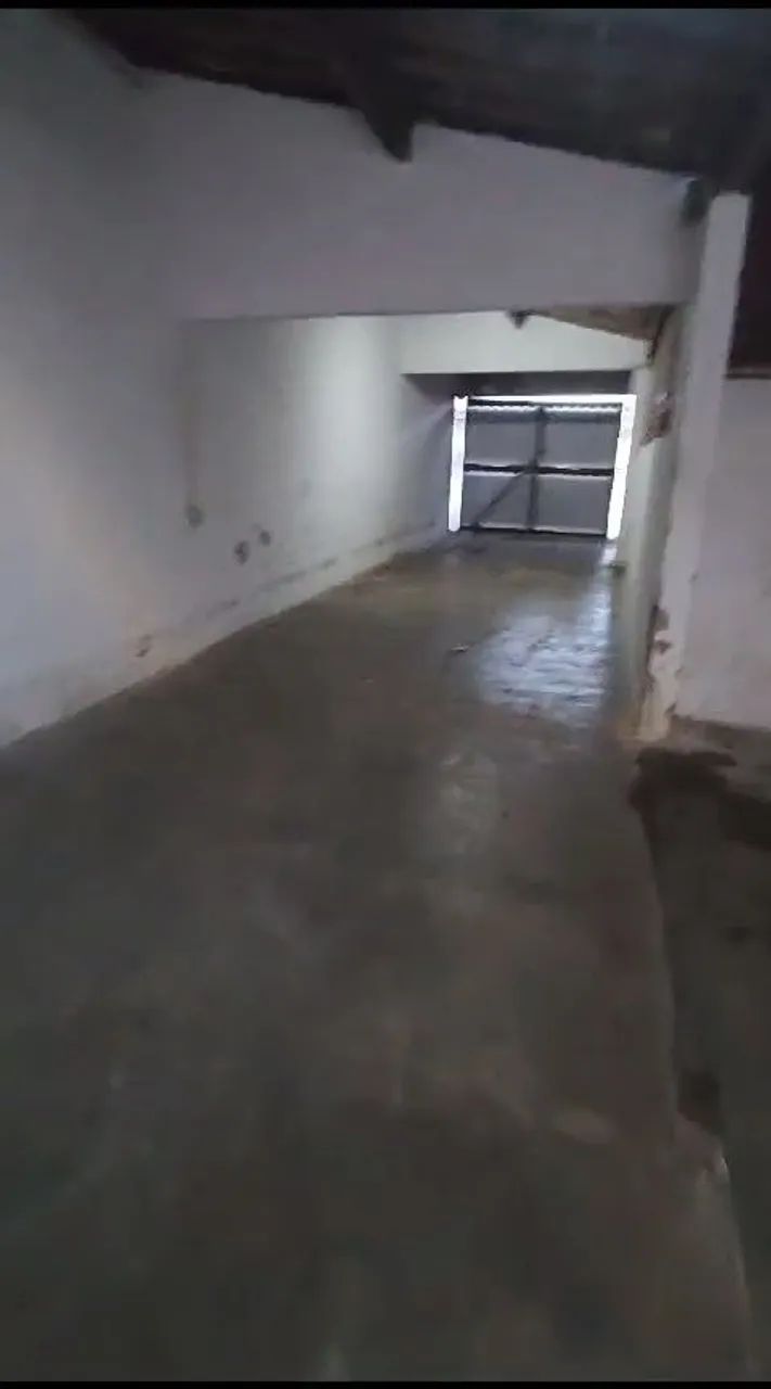 Alugo galpão no CABO BRANCO 