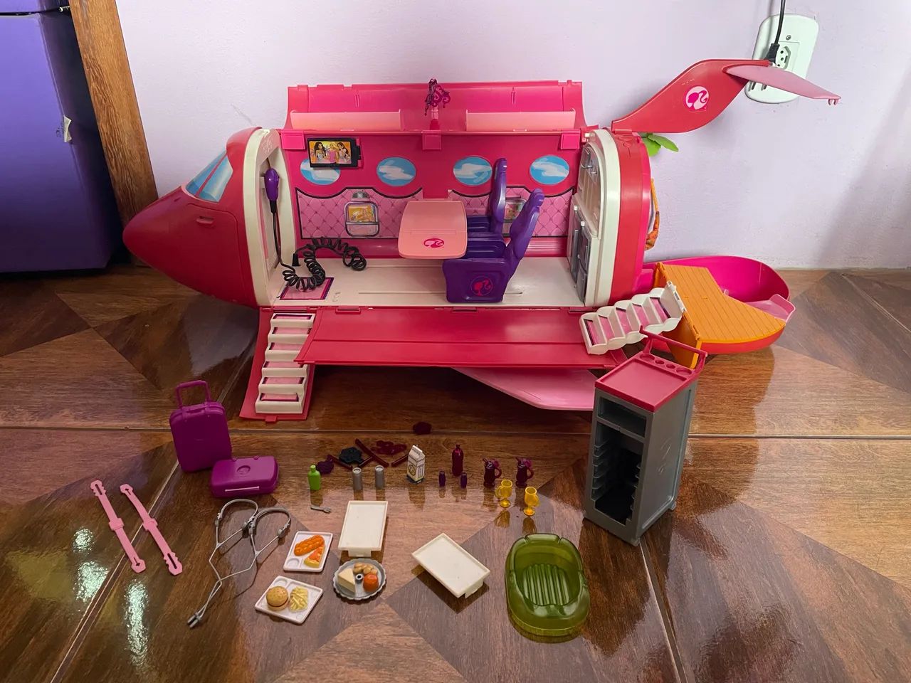 Aviao da barbie glam jet - Foto 5