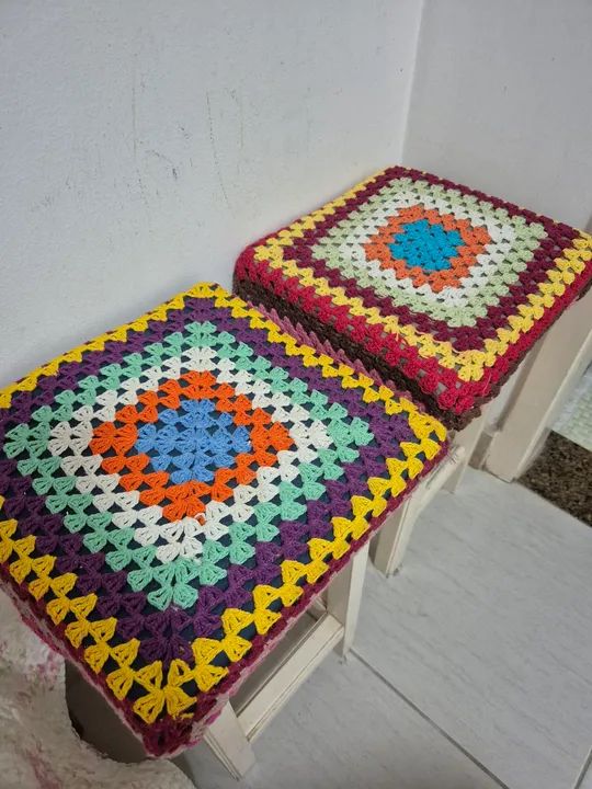 Almofadas com capa de crochê 