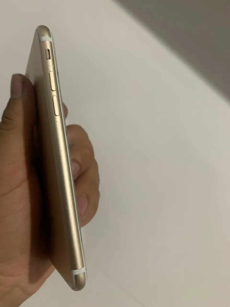 Vende-se iPhone
