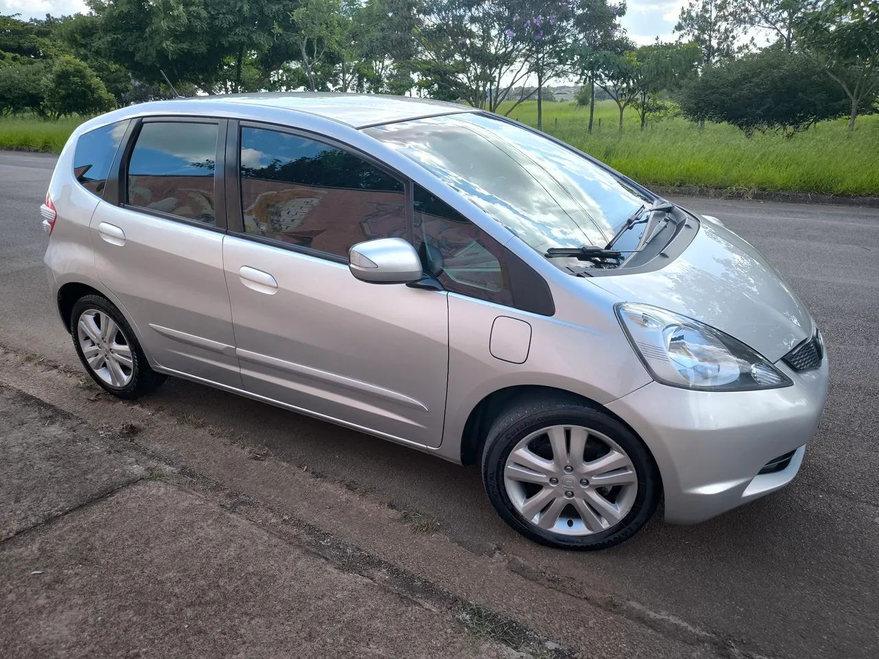 Honda Fit prata 1.5 EX - Manual 2010 - Foto 2