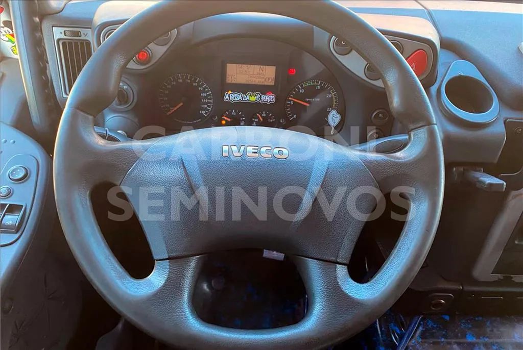 IVECO STRALIS 600S44T 6X2, ANO 2017/18 - Foto 10