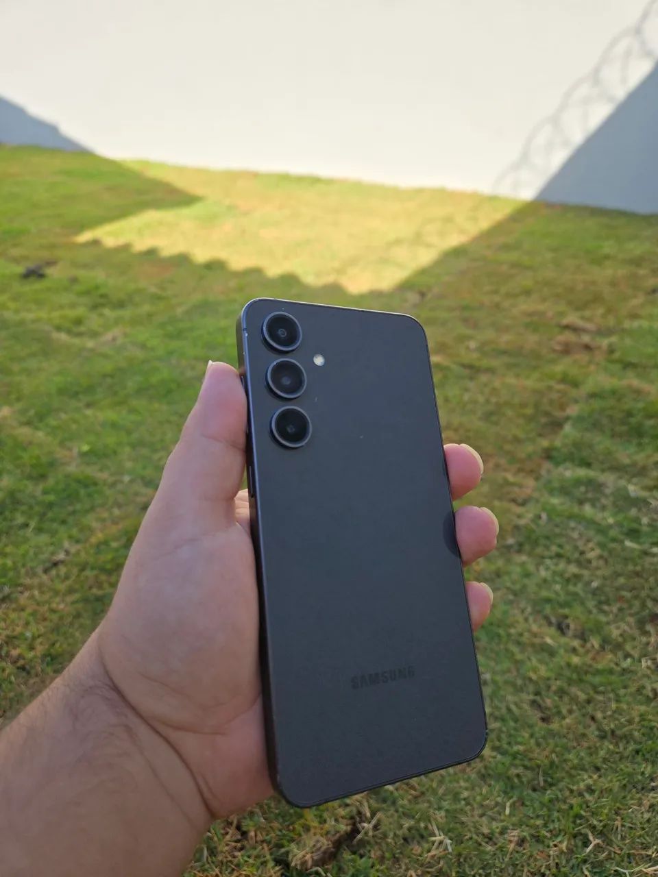Samsung Galaxy S24 FE COM NF aceito troca passo cartão