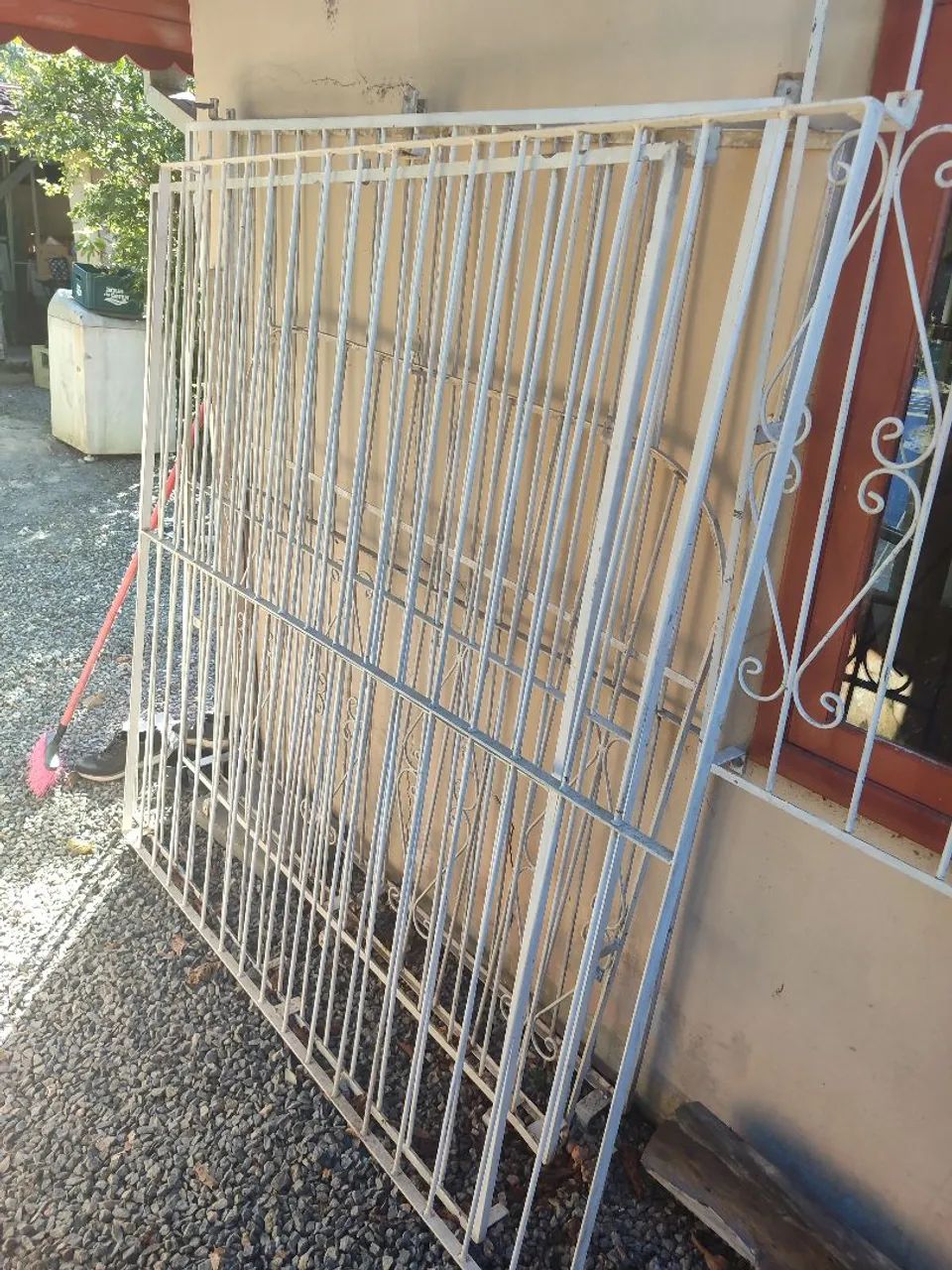 Grade de proteção em ferro - Foto 2