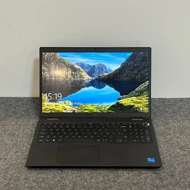 Notebook Dell Latitude 3520, i5, 11ªth, SSD 256GB e 8GB de RAM