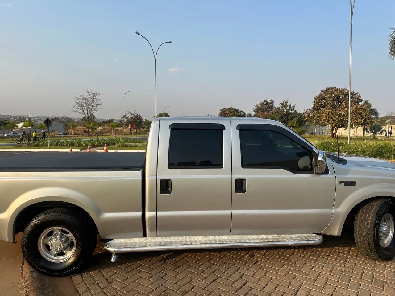 F250 XLT ano 2005 motor MWM 6cc - Foto 5