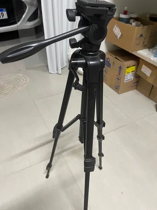 Tripé para Câmera - Preto